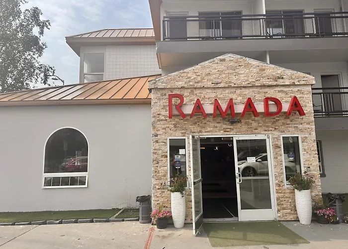Ramada Downtown By Wyndham