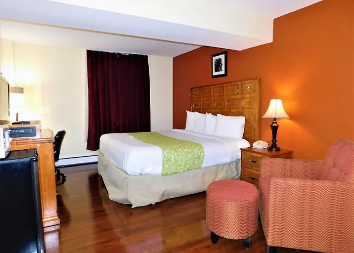 Americas Best Value Inn & Suites Airport